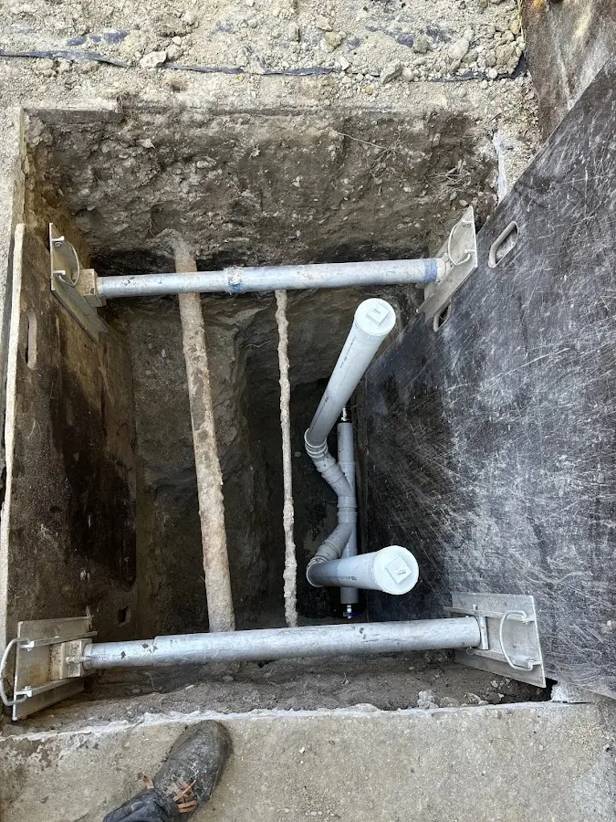 Experienced plumber completing Gas Line Repair work in St. Anthony